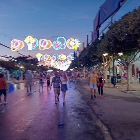 Apto A 5 Min A Pie De La Playa Málaga Kültér fotó